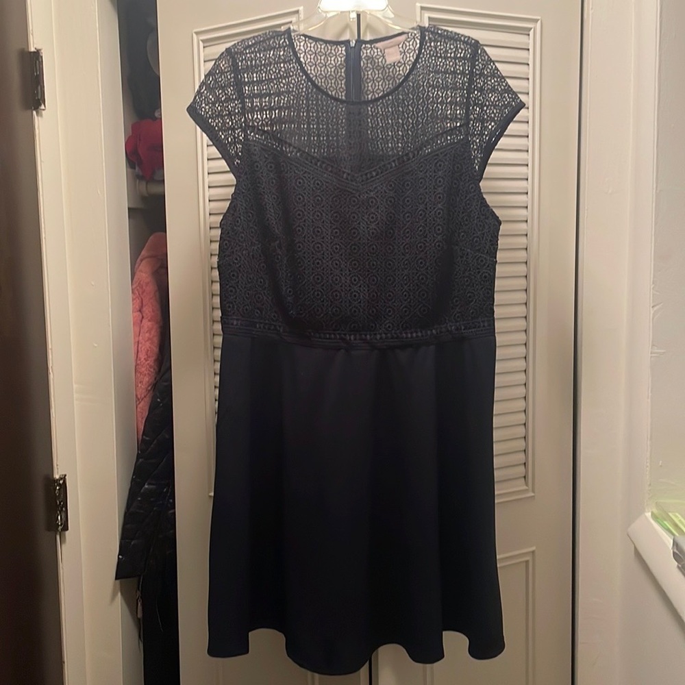 Lace navy blue dress